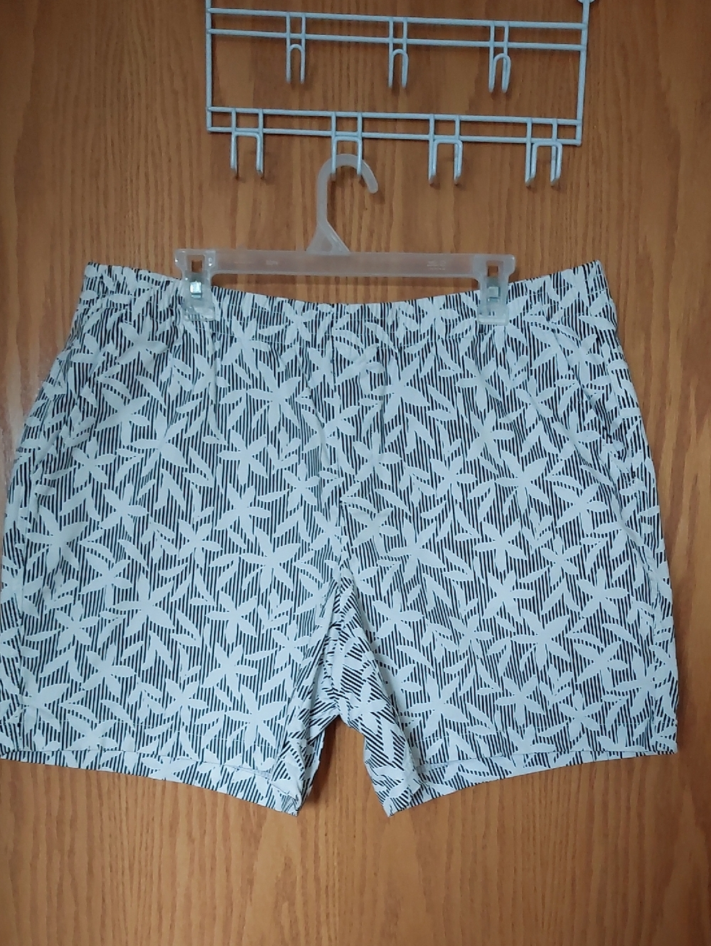 Land' End Women's Printed Casual Shorts